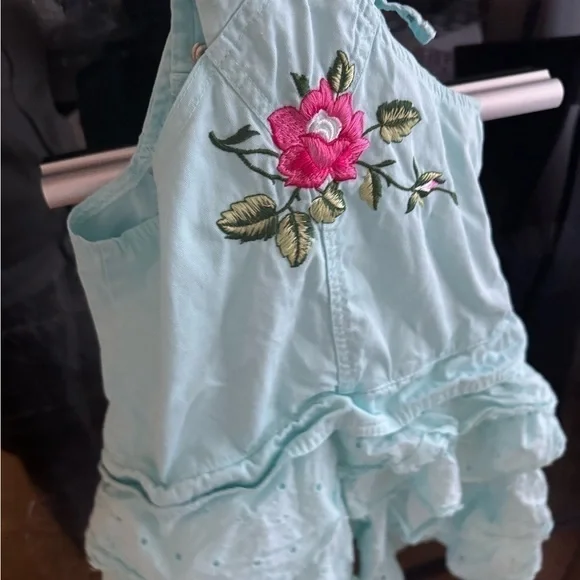 dress bundle, size 4-5 - Picture 8 of 9